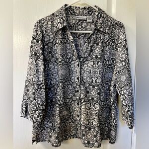 Apparenza women’s collared button down 3/4 sleeve black and white blouse PXL